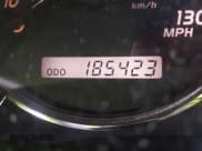 ✅ 2003 Lexus GX 470 • VIN: JTJBT20X530010923 • Лот: 43745899. Опубликован ранее на IAAI с пробегом 185 423 миль. Бесплатный доступ к архиву аукционных продаж из США и подробный отчёт об истории автомобиля на DreamBid. Изображение 15.