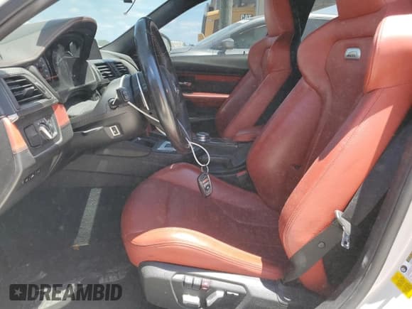 ✅ 2017 BMW M3 • VIN: WBS8M9C5XH5G84679 • Lot: 50328034. Listed on Copart with 85,607 mi. Free auction sales archive from the USA and detailed vehicle history report at DreamBid. Image 7.