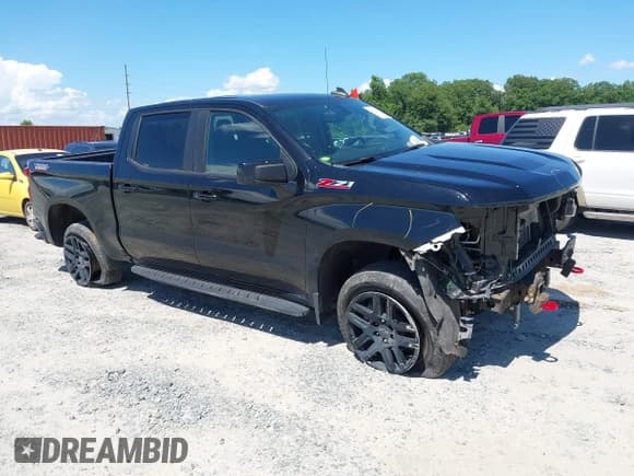 ✅ 2022 Chevrolet Silverado 1500 LT Trail Boss • VIN: 1GCPYFED0NZ236995 • Lot: 42514111. Wystawiony na IAAI z przebiegiem 53 377 mil. Bezpłatny archiwum sprzedaży aukcyjnych z USA i szczegółowy raport historii pojazdu na DreamBid. Zdjęcie 1.