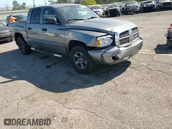 2007 Dodge Dakota SLT с VIN 1D7HW48K97S129387, выставлен на аукционе Copart как лот 74878664 с пробегом 137 525 миль миль и Списание • Salvage title. История ставок и продаж доступна на DreamBid. Изображение 11.