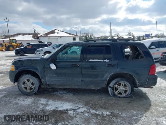✅ 2004 Ford Explorer XLT • VIN: 1FMZU73W64ZA17239 • Lot: 41541573. Wystawiony na IAAI z przebiegiem 195 070 mil. Bezpłatny archiwum sprzedaży aukcyjnych z USA i szczegółowy raport historii pojazdu na DreamBid. Zdjęcie 14.