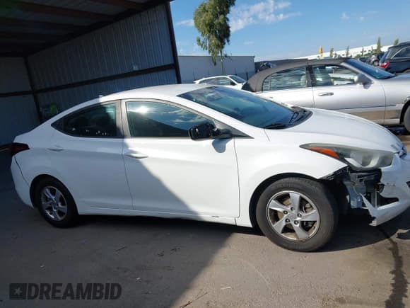 ✅ 2014 Hyundai Elantra SE • VIN: 5NPDH4AE6EH516661 • Lot: 43502240. Listed on IAAI with 172,889 mi. Free auction sales archive from the USA and detailed vehicle history report at DreamBid. Image 13.