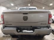 ✅ 2022 Ram 2500 Big Horn • VIN: 3C6UR5DJ7NG216185 • Lot: 41271076. Wystawiony na IAAI z przebiegiem 35 683 mil. Bezpłatny archiwum sprzedaży aukcyjnych z USA i szczegółowy raport historii pojazdu na DreamBid. Zdjęcie 17.