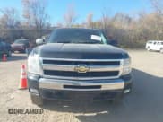 ✅ 2010 Chevrolet Silverado 1500 LT • VIN: 1GCSKSE38AZ199605 • Lot: 43666709. Listed on IAAI with 239,267 mi. Free auction sales archive from the USA and detailed vehicle history report at DreamBid. Image 12.