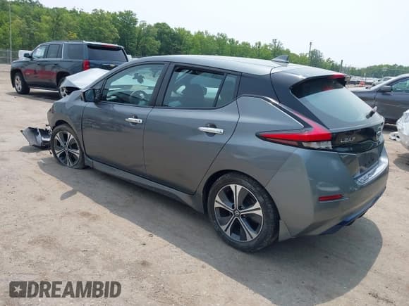 ✅ 2020 Nissan LEAF SV • VIN: 1N4AZ1CP0LC306567 • Lot: 42429942. Listed on IAAI with 50,492 mi. Free auction sales archive from the USA and detailed vehicle history report at DreamBid. Image 3.