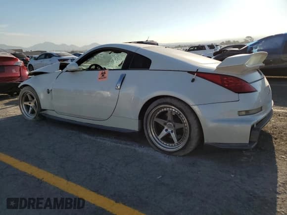 ✅ 2008 Nissan 350Z Touring • VIN: JN1BZ34D58M702982 • Лот: 68041685. Опубликован ранее на Copart с пробегом Не указан. Бесплатный доступ к архиву аукционных продаж из США и подробный отчёт об истории автомобиля на DreamBid. Изображение 2.
