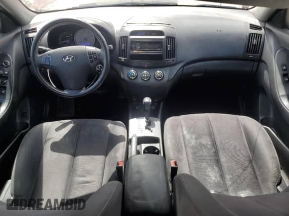 2008 Hyundai Elantra GLS z VIN KMHDU46D78U429112, wystawiony jako Copart lot #68495294 z przebiegiem 292 183 mil mil oraz Szkoda całkowita • Salvage title. Historia ofert i sprzedaży dostępna na DreamBid. Obrazek 8.