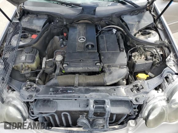 ✅ 2005 Mercedes-Benz C 230 Kompressor • VIN: WDBRF40J65F597194 • Lot: 51686685. Wystawiony na Copart z przebiegiem 147 274 mil. Bezpłatny archiwum sprzedaży aukcyjnych z USA i szczegółowy raport historii pojazdu na DreamBid. Zdjęcie 12.