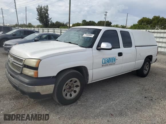 ✅ 2007 Chevrolet Silverado 1500 LT1 • VIN: 1GCEC19X27Z123744 • Lot: 77969064. Listed on Copart with 171,319 mi. Free auction sales archive from the USA and detailed vehicle history report at DreamBid. Image 1.
