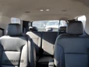 ✅ 2021 Chevrolet Traverse LT • VIN: 1GNERHKW6MJ192415 • Lot: 58658295. Wystawiony na Copart z przebiegiem 74 085 mil. Bezpłatny archiwum sprzedaży aukcyjnych z USA i szczegółowy raport historii pojazdu na DreamBid. Zdjęcie 10.