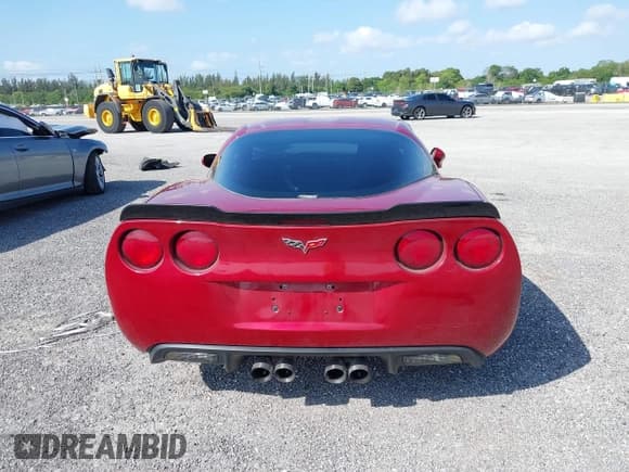 ✅ 2011 Chevrolet Corvette • VIN: 1G1YH2DW6B5106215 • Лот: 41636640. Опубликован ранее на IAAI с пробегом 41 440 миль. Бесплатный доступ к архиву аукционных продаж из США и подробный отчёт об истории автомобиля на DreamBid. Изображение 16.