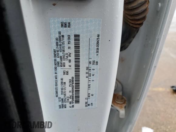 ✅ 2022 Ford F-350 • VIN: 1FD8W3HN0NEF89950 • Lot: 79960274. Wystawiony na Copart z przebiegiem 64 635 mil. Bezpłatny archiwum sprzedaży aukcyjnych z USA i szczegółowy raport historii pojazdu na DreamBid. Zdjęcie 13.