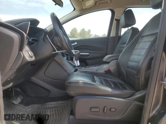 ✅ 2017 Ford C-Max SE • VIN: 1FADP5AU9HL109505 • Лот: 80139355. Опубликован ранее на Copart с пробегом 64 924 миль. Бесплатный доступ к архиву аукционных продаж из США и подробный отчёт об истории автомобиля на DreamBid. Изображение 7.