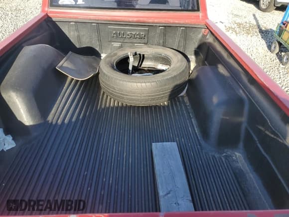 ✅ 1995 Chevrolet S-10 LS • VIN: 1GCCS1947S8259964 • Лот: 48765475. Опубликован ранее на Copart с пробегом 236 433 миль. Бесплатный доступ к архиву аукционных продаж из США и подробный отчёт об истории автомобиля на DreamBid. Изображение 10.