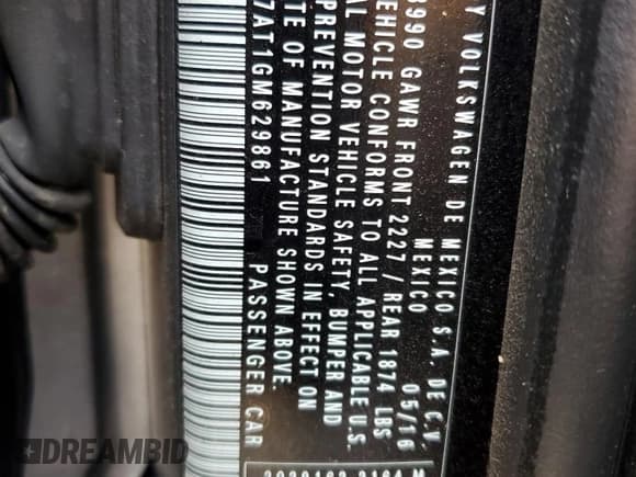 ✅ 2016 Volkswagen Beetle Dune • VIN: 3VWS17AT1GM629861 • Lot: 64095904. Listed on Copart with 81,154 mi. Free auction sales archive from the USA and detailed vehicle history report at DreamBid. Image 12.