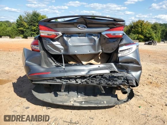 ✅ 2019 Ford Fusion SE • VIN: 3FA6P0HD7KR280375 • Lot: 80432465. Wystawiony na Copart z przebiegiem 99 729 mil. Bezpłatny archiwum sprzedaży aukcyjnych z USA i szczegółowy raport historii pojazdu na DreamBid. Zdjęcie 6.