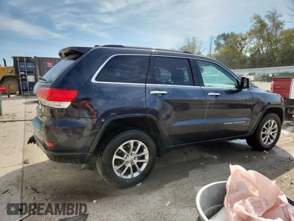 ✅ 2015 Jeep Grand Cherokee Limited • VIN: 1C4RJFBMXFC862057 • Lot: 80527565. Listed on Copart with 118,182 mi. Free auction sales archive from the USA and detailed vehicle history report at DreamBid. Image 3.