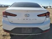 ✅ 2019 Hyundai Elantra SE • VIN: 5NPD74LF9KH455391 • Лот: 87375255. Опубликован ранее на Copart с пробегом 88 150 миль. Бесплатный доступ к архиву аукционных продаж из США и подробный отчёт об истории автомобиля на DreamBid. Изображение 6.