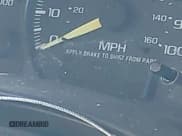 ✅ 2001 Chevrolet Suburban LS • VIN: 3GNEC16T21G112159 • Лот: 41069237. Опубликован ранее на IAAI с пробегом Не указан. Бесплатный доступ к архиву аукционных продаж из США и подробный отчёт об истории автомобиля на DreamBid. Изображение 15.