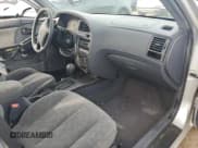 ✅ 2003 Hyundai Elantra GLS • VIN: KMHDN45DX3U609417 • Lot: 58330325. Wystawiony na Copart z przebiegiem Nie podano. Bezpłatny archiwum sprzedaży aukcyjnych z USA i szczegółowy raport historii pojazdu na DreamBid. Zdjęcie 8.