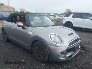 ✅ 2016 MINI Convertible S • VIN: WMWWG9C53G3A91095 • Lot: 42283353. Wystawiony na IAAI z przebiegiem Nie podano. Bezpłatny archiwum sprzedaży aukcyjnych z USA i szczegółowy raport historii pojazdu na DreamBid. Zdjęcie 1.
