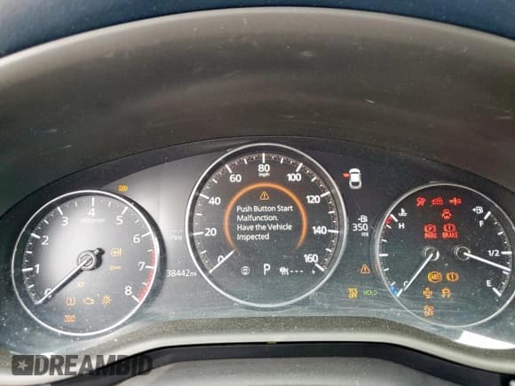 ✅ 2020 Mazda CX-30 Preferred • VIN: 3MVDMADL3LM128216 • Lot: 70412285. Listed on Copart with 38,442 mi. Free auction sales archive from the USA and detailed vehicle history report at DreamBid. Image 9.