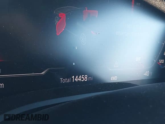 ✅ 2020 BMW M8 Competition • VIN: WBSDZ0C03LCD86009 • Lot: 41434376. Wystawiony na IAAI z przebiegiem 14 458 mil. Bezpłatny archiwum sprzedaży aukcyjnych z USA i szczegółowy raport historii pojazdu na DreamBid. Zdjęcie 15.