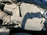 ✅ 2018 Toyota Tacoma SR5 • VIN: 3TMAZ5CN4JM057119 • Lot: 92729145. Wystawiony na Copart z przebiegiem 92 744 mil. Bezpłatny archiwum sprzedaży aukcyjnych z USA i szczegółowy raport historii pojazdu na DreamBid. Zdjęcie 14.