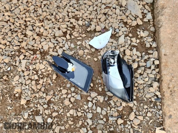 ✅ 2003 Ford Mustang Deluxe • VIN: 1FAFP44473F400526 • Lot: 82074045. Wystawiony na Copart z przebiegiem 124 407 mil. Bezpłatny archiwum sprzedaży aukcyjnych z USA i szczegółowy raport historii pojazdu na DreamBid. Zdjęcie 12.