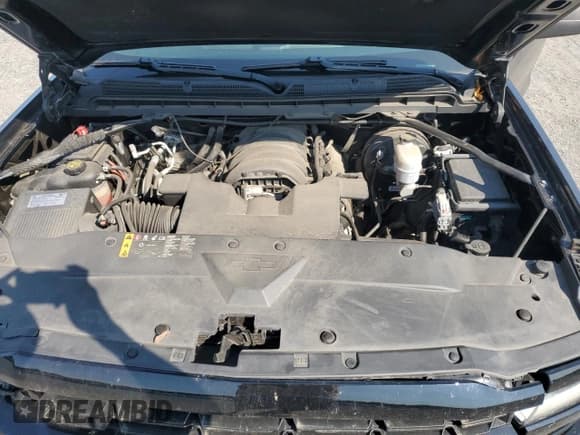 ✅ 2018 Chevrolet Silverado 1500 Custom • VIN: 3GCUKPEC7JG565320 • Лот: 69058424. Опубликован ранее на Copart с пробегом Не указан. Бесплатный доступ к архиву аукционных продаж из США и подробный отчёт об истории автомобиля на DreamBid. Изображение 11.