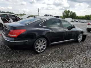 2013 Hyundai Equus Signature z VIN KMHGH4JH4DU071697, wystawiony jako Copart lot #58568205 z przebiegiem 117 549 mil mil oraz Szkoda całkowita • Salvage title. Historia ofert i sprzedaży dostępna na DreamBid. Obrazek 3.