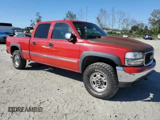 ✅ 2001 GMC Sierra 1500HD SLE • VIN: 1GTGC13U81F154156 • Lot: 75496844. Wystawiony na Copart z przebiegiem 209 902 mil. Bezpłatny archiwum sprzedaży aukcyjnych z USA i szczegółowy raport historii pojazdu na DreamBid. Zdjęcie 4.
