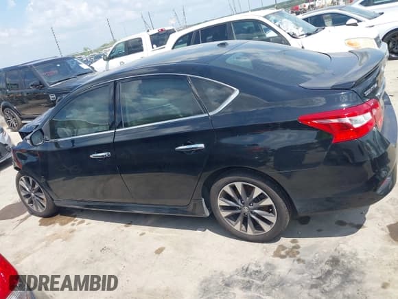 ✅ 2019 Nissan Sentra S • VIN: 3N1AB7AP1KY223484 • Lot: 42497743. Wystawiony na IAAI z przebiegiem 108 559 mil. Bezpłatny archiwum sprzedaży aukcyjnych z USA i szczegółowy raport historii pojazdu na DreamBid. Zdjęcie 14.