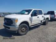 ✅ 2017 Ford F-250 Lariat • VIN: 1FT7W2B60HEB13990 • Lot: 42032513. Wystawiony na IAAI z przebiegiem 133 107 mil. Bezpłatny archiwum sprzedaży aukcyjnych z USA i szczegółowy raport historii pojazdu na DreamBid. Zdjęcie 17.