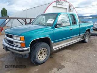 1994 Chevrolet Silverado 1500 z VIN 2GCEK19KXR1203702, wystawiony jako IAAI lot #42594898 z przebiegiem 237 891 mil mil oraz . Historia ofert i sprzedaży dostępna na DreamBid. Obrazek 2.
