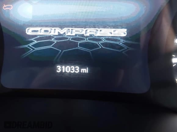 ✅ 2024 Jeep Compass Limited • VIN: 3C4NJDCN6RT597494 • Lot: 42538077. Wystawiony na IAAI z przebiegiem 31 033 mil. Bezpłatny archiwum sprzedaży aukcyjnych z USA i szczegółowy raport historii pojazdu na DreamBid. Zdjęcie 16.