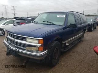 ✅ 1999 Chevrolet Suburban • VIN: 1GNFK16R0XJ508397 • Lot: 71629294. Wystawiony na Copart z przebiegiem 192 289 mil. Bezpłatny archiwum sprzedaży aukcyjnych z USA i szczegółowy raport historii pojazdu na DreamBid. Zdjęcie 1.