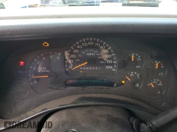 ✅ 2003 Chevrolet Silverado 1500 • VIN: 2GCEC19V031238862 • Lot: 72886864. Wystawiony na Copart z przebiegiem 335 703 mil mil. Skorzystaj z bezpłatnego archiwum sprzedaży aukcyjnych z USA i zobacz szczegółowy raport historii pojazdu na DreamBid. Zdjęcie 9.