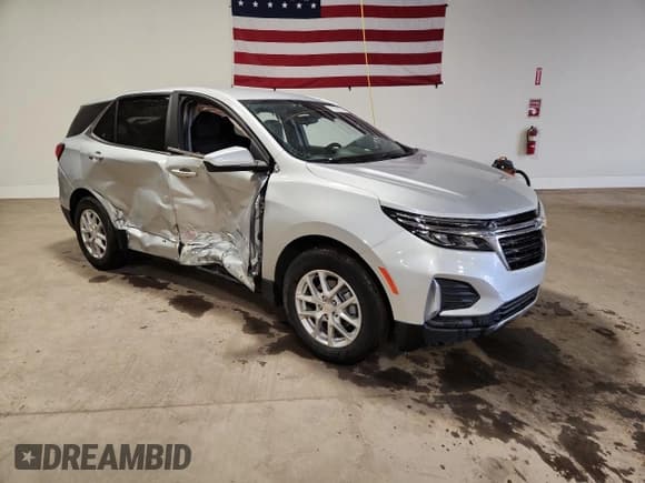 ✅ 2022 Chevrolet Equinox LT • VIN: 3GNAXKEV4NL143020 • Lot: 92091645. Wystawiony na Copart z przebiegiem 65 611 mil. Bezpłatny archiwum sprzedaży aukcyjnych z USA i szczegółowy raport historii pojazdu na DreamBid. Zdjęcie 4.