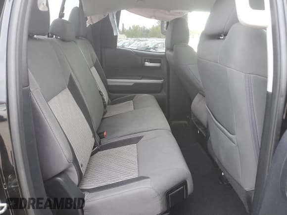 ✅ 2015 Toyota Tundra SR5 • VIN: 5TFUM5F18FX061308 • Lot: 85388715. Listed on Copart with 87,519 mi. Free auction sales archive from the USA and detailed vehicle history report at DreamBid. Image 10.