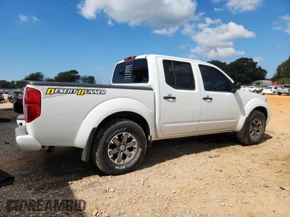 2017 Nissan Frontier Desert Runner with VIN 1N6DD0ER2HN724409, listed as a Copart auction lot 81913815 with 100,445 mi miles and Salvage title. Bid and sale history available at DreamBid. Image 3.