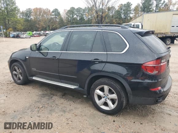 ✅ 2011 BMW X5 50i • VIN: 5UXZV8C58BL420961 • Lot: 91110965. Listed on Copart with 126,056 mi. Free auction sales archive from the USA and detailed vehicle history report at DreamBid. Image 2.