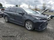 ✅ 2022 Toyota Sienna XLE Woodland Edition • VIN: 5TDASKFC7NS057392 • Lot: 52617585. Listed on Copart with 88,688 mi. Free auction sales archive from the USA and detailed vehicle history report at DreamBid. Image 4.