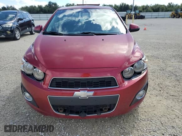 ✅ 2013 Chevrolet Sonic LTZ • VIN: 1G1JF6SB2D4105666 • Лот: 73724114. Размещён на Copart с пробегом 86 253 миль миль. Получите бесплатный доступ к архиву аукционных продаж из США и посмотрите подробный отчёт об истории автомобиля на DreamBid. Изображение 5.