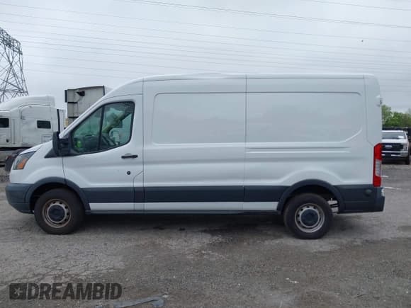 ✅ 2018 Ford Transit • VIN: 1FTBW2CM6JKA88298 • Лот: 42112029. Опубликован ранее на IAAI с пробегом 119 425 миль. Бесплатный доступ к архиву аукционных продаж из США и подробный отчёт об истории автомобиля на DreamBid. Изображение 15.