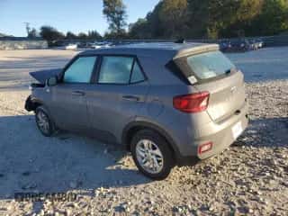 2022 Hyundai Venue SE с VIN KMHRB8A35NU174599, выставлен на аукционе Copart как лот 75725974 с пробегом 60 229 миль миль и Списание • Salvage title. История ставок и продаж доступна на DreamBid. Изображение 2.