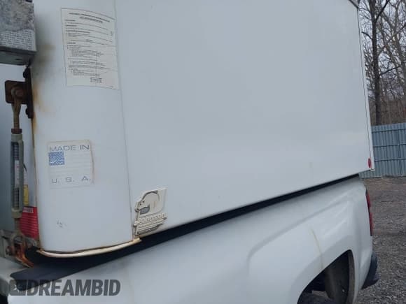 ✅ 2016 Chevrolet Silverado 2500HD Work Truck • VIN: 1GC0CUEG3GZ385581 • Lot: 41732257. Wystawiony na IAAI z przebiegiem 295 009 mil. Bezpłatny archiwum sprzedaży aukcyjnych z USA i szczegółowy raport historii pojazdu na DreamBid. Zdjęcie 8.