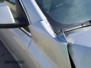 ✅ 2019 GMC Acadia SLE • VIN: 1GKKNSLS1KZ140788 • Lot: 41636885. Listed on IAAI with 175,988 mi. Free auction sales archive from the USA and detailed vehicle history report at DreamBid. Image 21.