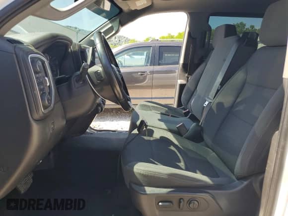 2021 Chevrolet Silverado 1500 LT with VIN 3GCUYDED7MG121011, listed as a Copart auction lot 57147485 with 83,128 mi miles and Salvage title. Bid and sale history available at DreamBid. Image 7.