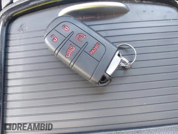 ✅ 2018 Dodge Charger R/T Scat Pack • VIN: 2C3CDXGJ5JH193420 • Lot: 43043636. Wystawiony na IAAI z przebiegiem 75 284 mil. Bezpłatny archiwum sprzedaży aukcyjnych z USA i szczegółowy raport historii pojazdu na DreamBid. Zdjęcie 11.